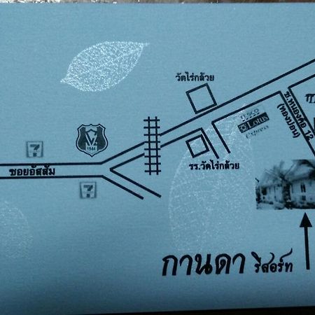 Kanda Guesthouse Si Racha Esterno foto